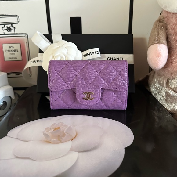 CHANEL Handbags - 💜✨CHANEL PURPLE SNAP CARD HOLDER ✨💜